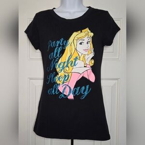 Disney Sleeping Beauty “Party All Night Sleep All Day” Black Tshirt Size…